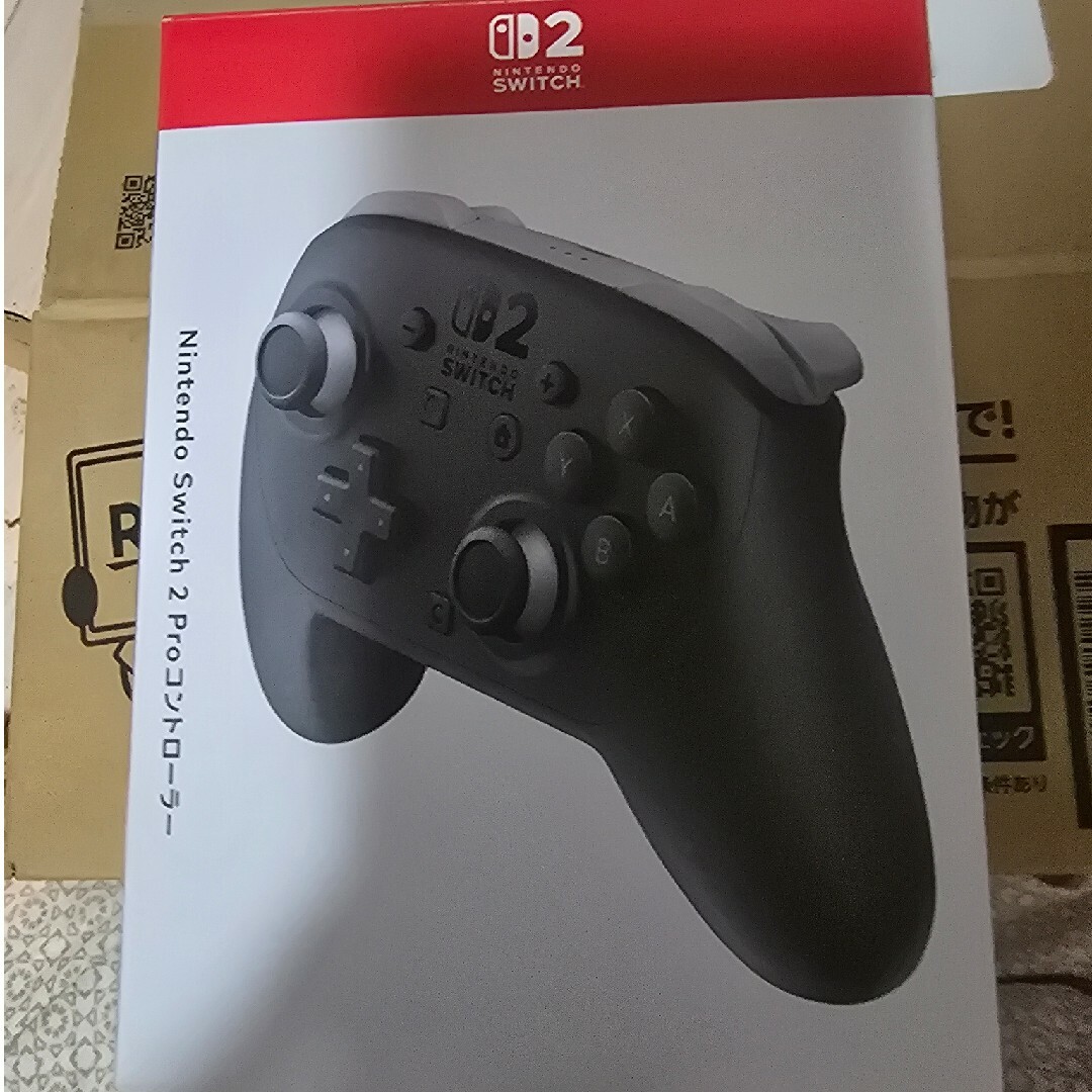 Nintendo Switch 2 Proコントローラー エンタメ/ホビーのゲームソフト/ゲーム機本体(携帯用ゲーム機本体)の商品写真