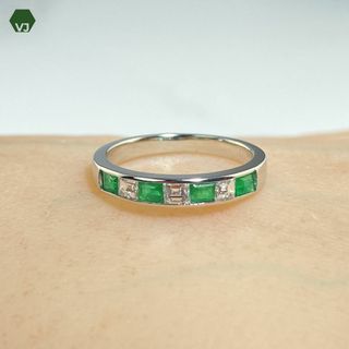 【30-08】エメラルド　ダイヤ　ピンキーリング E0.22ct D0.2c(リング(指輪))