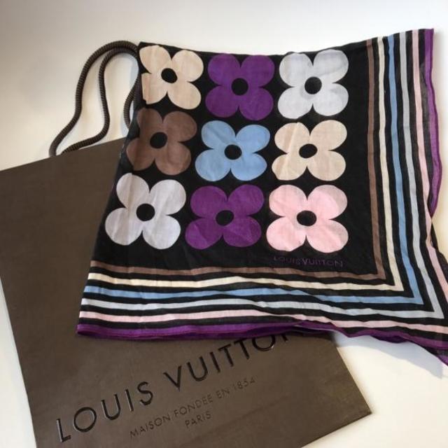 LOUIS VUITTON(ルイヴィトン)の♡ルイヴィトン／ミニスカーフ／コットン♡ レディースのファッション小物(バンダナ/スカーフ)の商品写真