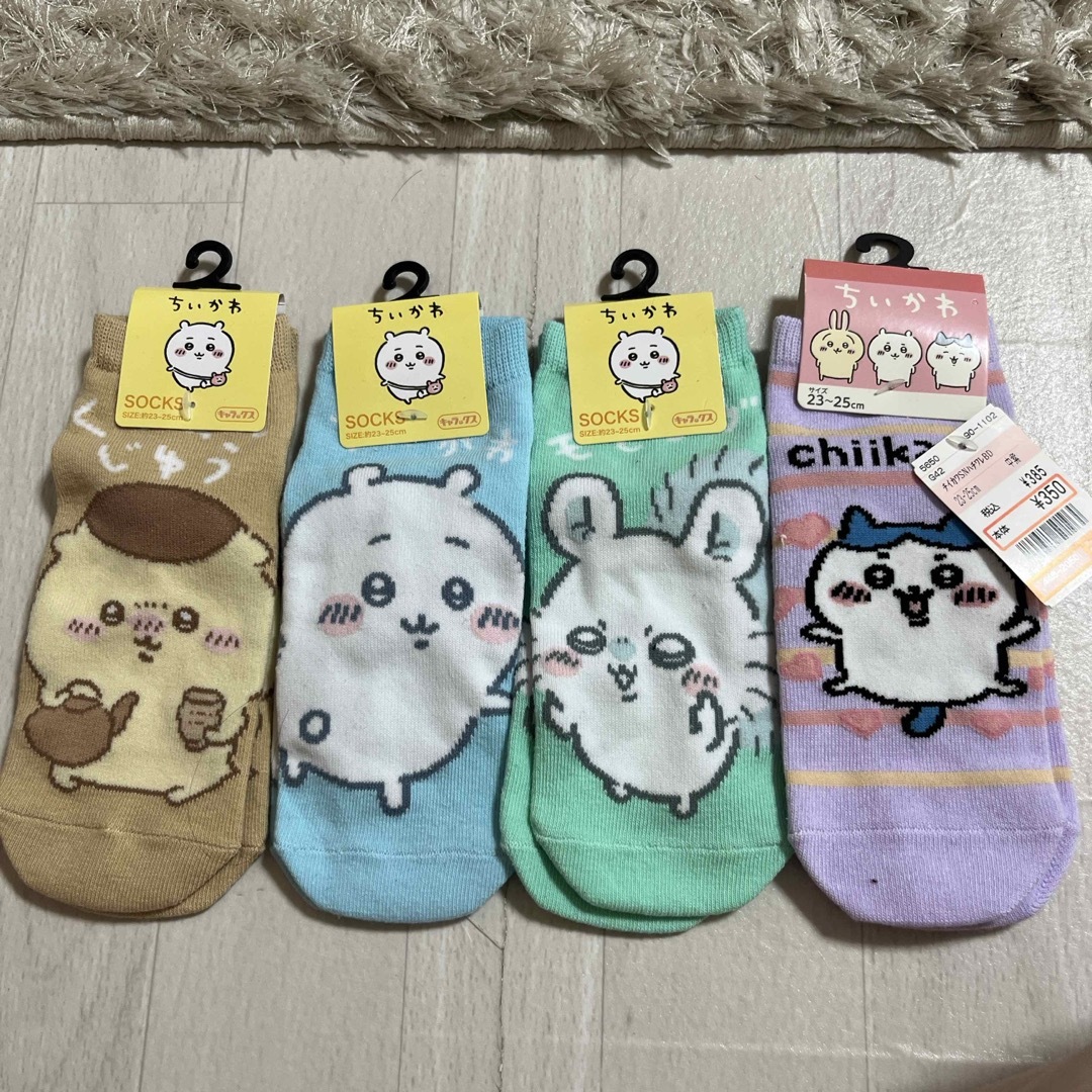 ちいかわ 靴下 ソックス まとめ売り キッズ/ベビー/マタニティのこども用ファッション小物(靴下/タイツ)の商品写真