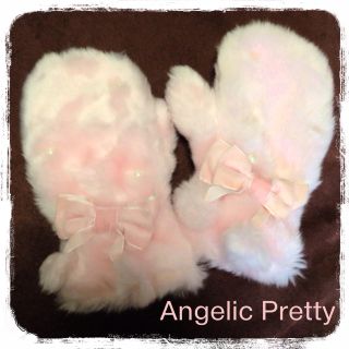 アンジェリックプリティー(Angelic Pretty)のパール付き💘ふわふわピンクミトン(手袋)