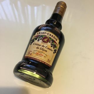 crème de cassisクレームドカシスリキュール200ml(リキュール/果実酒)