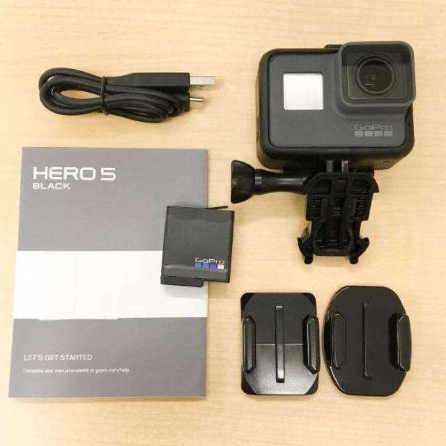 GoPro(ゴープロ)の【今だけ特別価格】GoPro Hero 5 ゴリラポッド付き スマホ/家電/カメラのカメラ(コンパクトデジタルカメラ)の商品写真