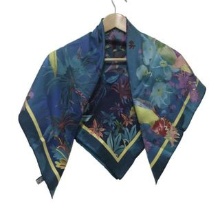 サルヴァトーレフェラガモ(Salvatore Ferragamo)のFERRAGAMO/SalvatoreFerragamo(サルバトーレフェラガモ) スカーフ美品  - ネイビー×マルチ 鳥/花柄(バンダナ/スカーフ)