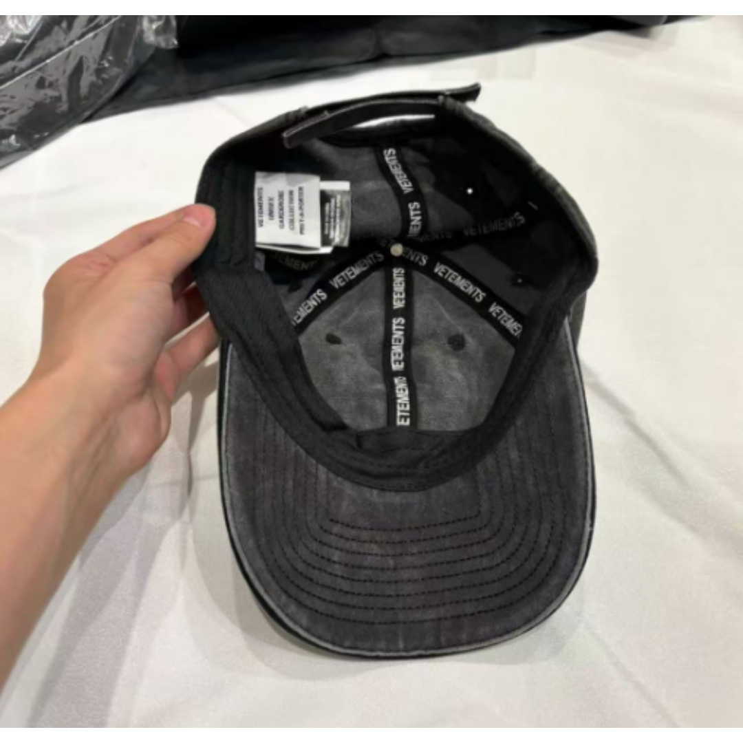 VETEMENTS I GOT LUCKY cap キャップ
