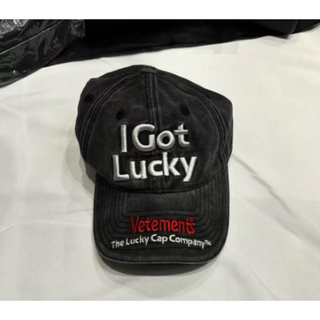 VETEMENTS I GOT LUCKY cap(キャップ)