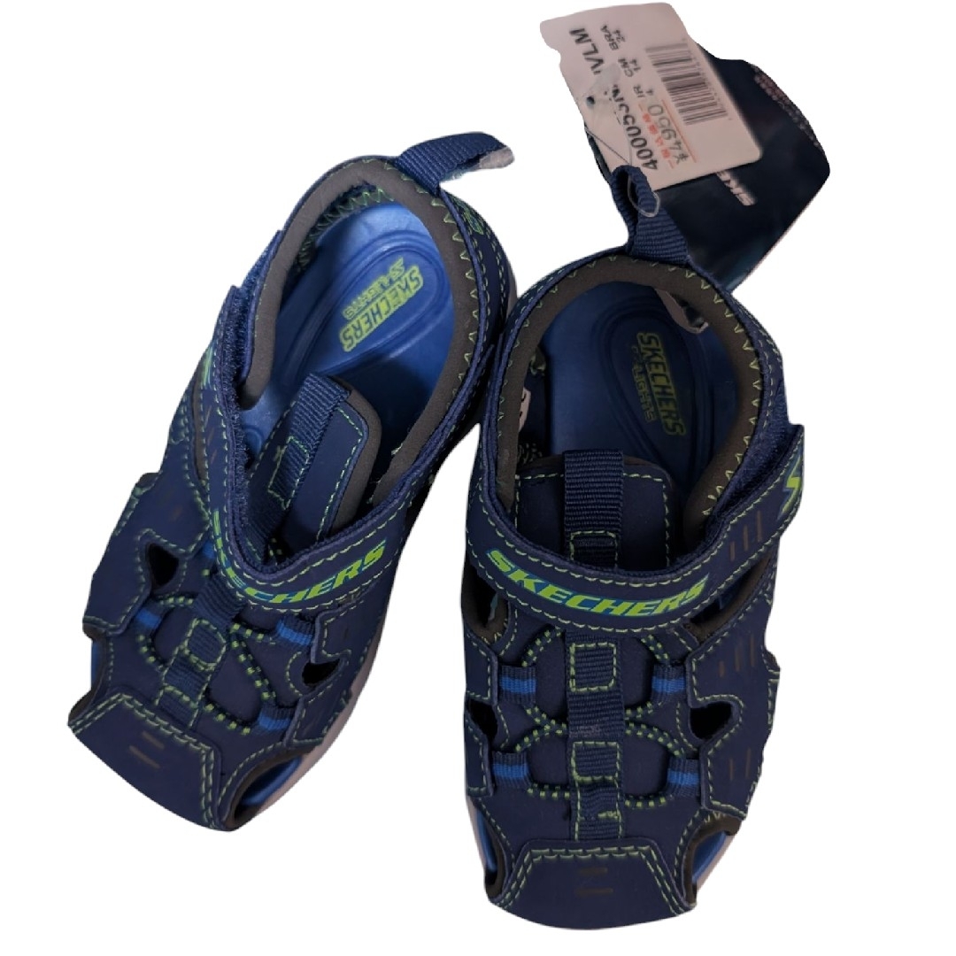 SKECHERS(スケッチャーズ)のスケッチャーズ 光るサンダル 14 キッズ/ベビー/マタニティのベビー靴/シューズ(~14cm)(サンダル)の商品写真