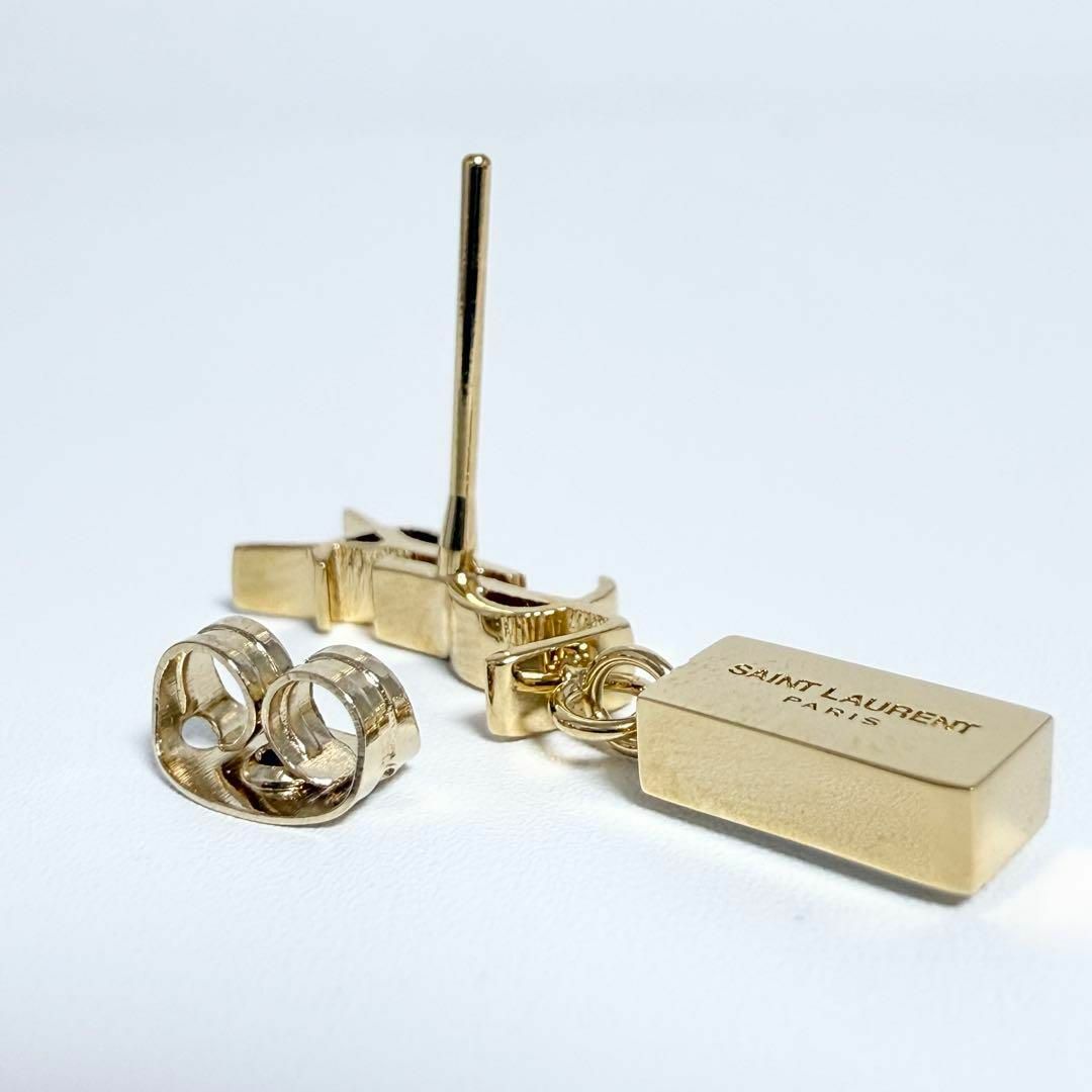 国内直営SAINT LAURENT カサンドラ シングル ピアス Giftにも♪ ☆送料関税込☆Saint Laurent カサンドラ シングル ピアス