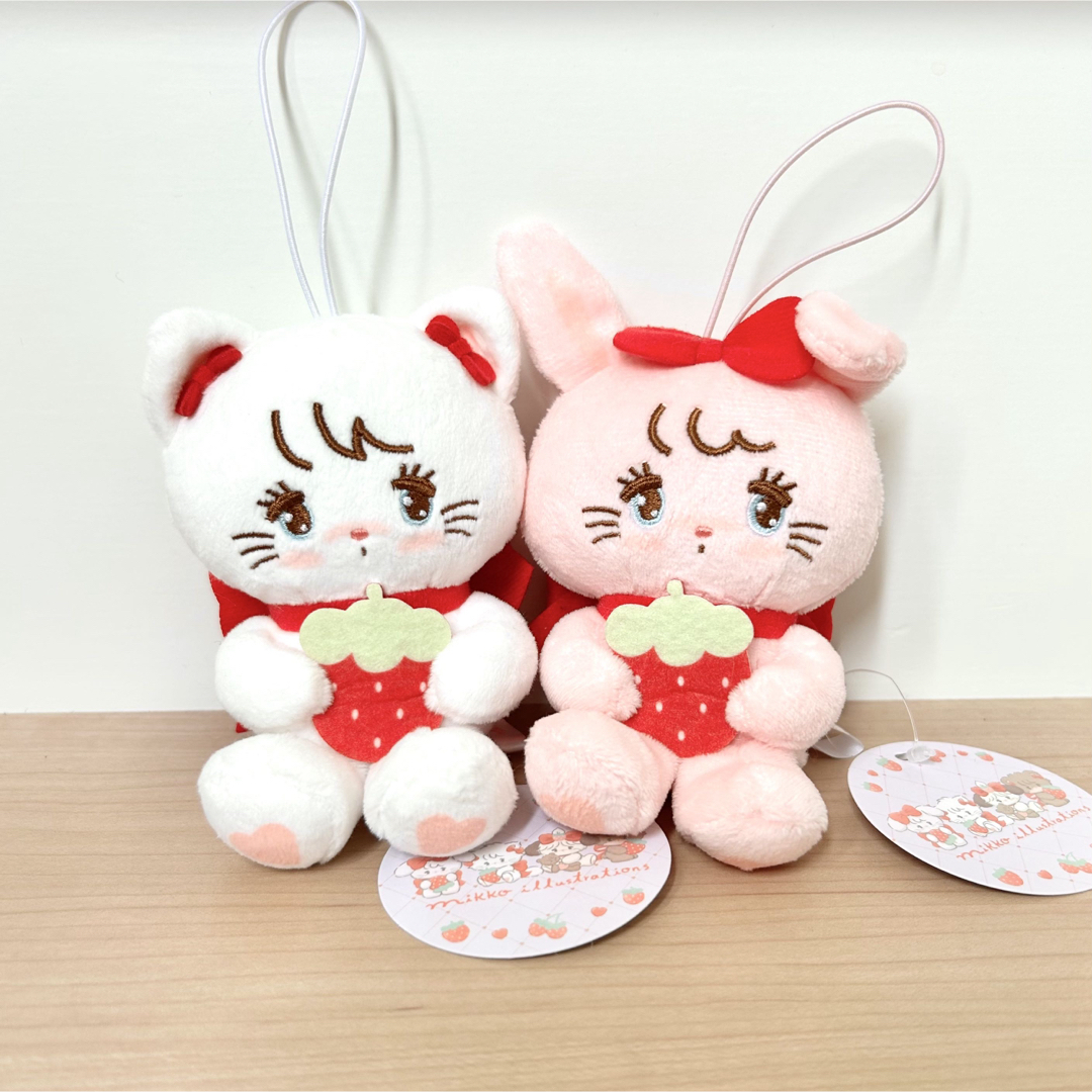 mikko いちごマスコットぬいぐるみ ムース キャミー プライズ エンタメ/ホビーのおもちゃ/ぬいぐるみ(キャラクターグッズ)の商品写真