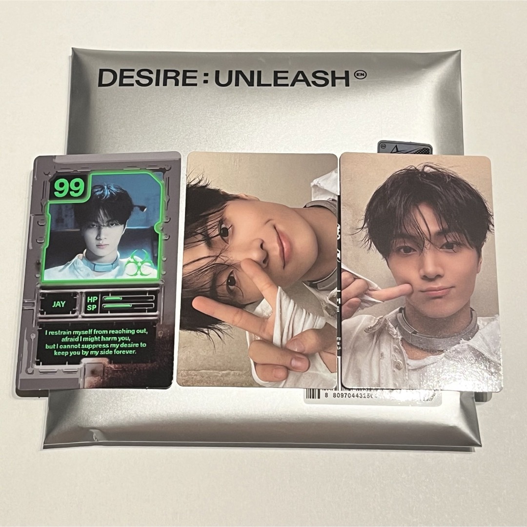 ENHYPEN(エンハイプン)のENHYPEN DESIRE:UNLEASH ジェイ コンプセット エンタメ/ホビーのCD(K-POP/アジア)の商品写真