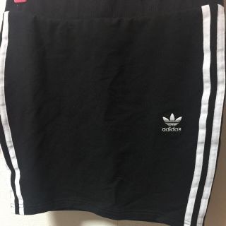 アディダス(adidas)のadidas(ミニスカート)