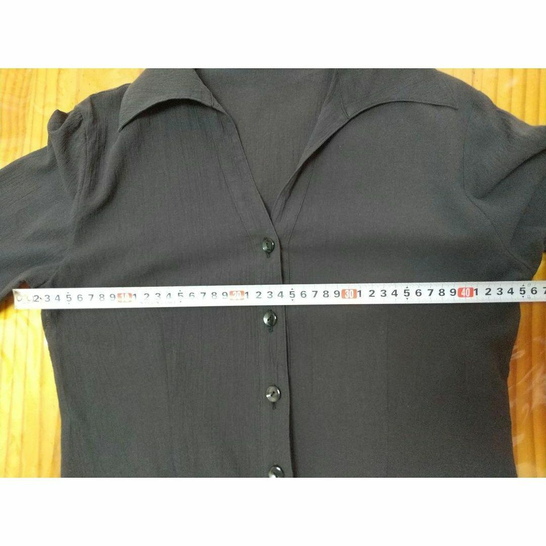 【GERARD DAREL 】ダークグレー 半袖　オープンカラーシャツ　11号 レディースのトップス(シャツ/ブラウス(半袖/袖なし))の商品写真