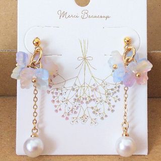 七色あじさいの揺れるピアス(ピアス)