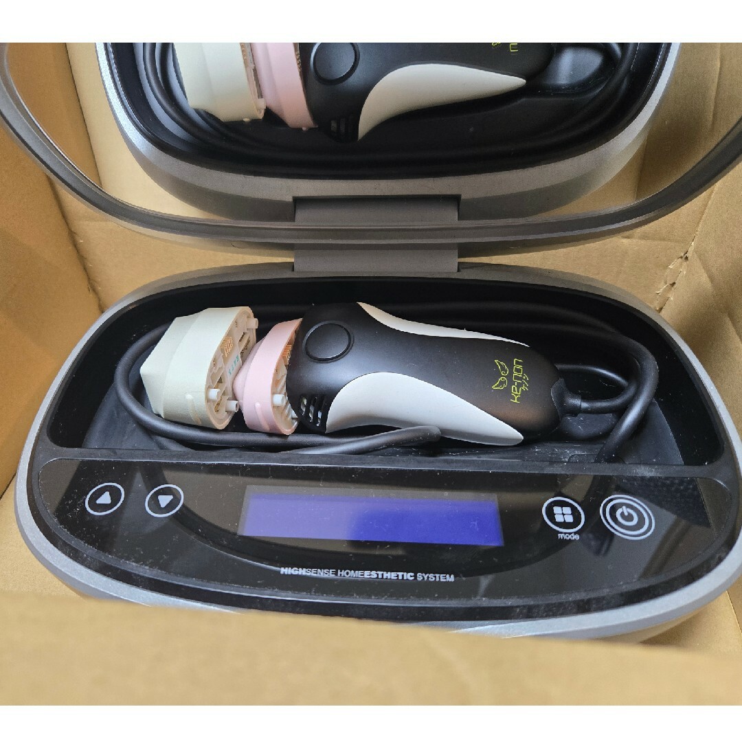 ケノン スキンケアカートリッジ 脱毛器 カートリッジ2つ付き スマホ/家電/カメラの美容/健康(その他)の商品写真