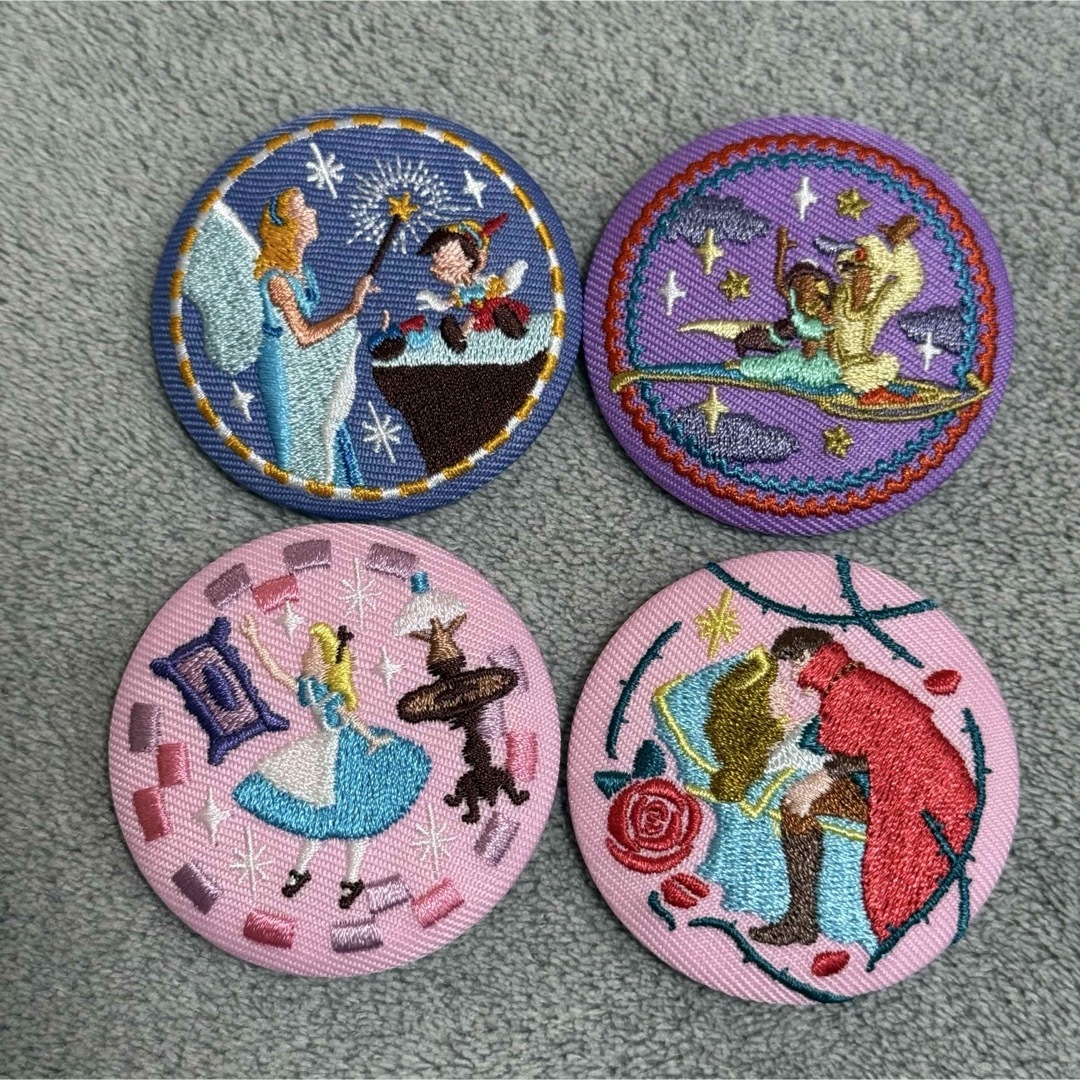 BANDAI(バンダイ)のディズニー 刺繍缶バッジ まとめ売り エンタメ/ホビーのアニメグッズ(バッジ/ピンバッジ)の商品写真