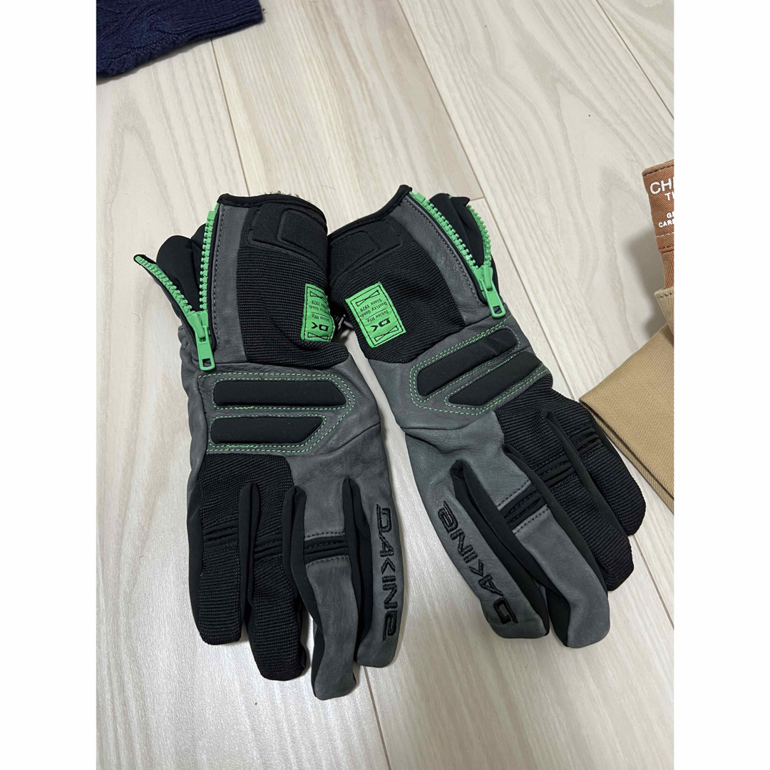 Dakine(ダカイン)のダカイン グローブ スポーツ/アウトドアのスノーボード(ウエア/装備)の商品写真