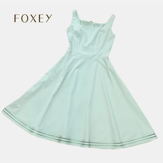 フォクシーニューヨーク(FOXEY NEW YORK)の✨FOXEY NEWYORK フォクシー ワンピース 40 フレア ノースリーブ(ひざ丈ワンピース)