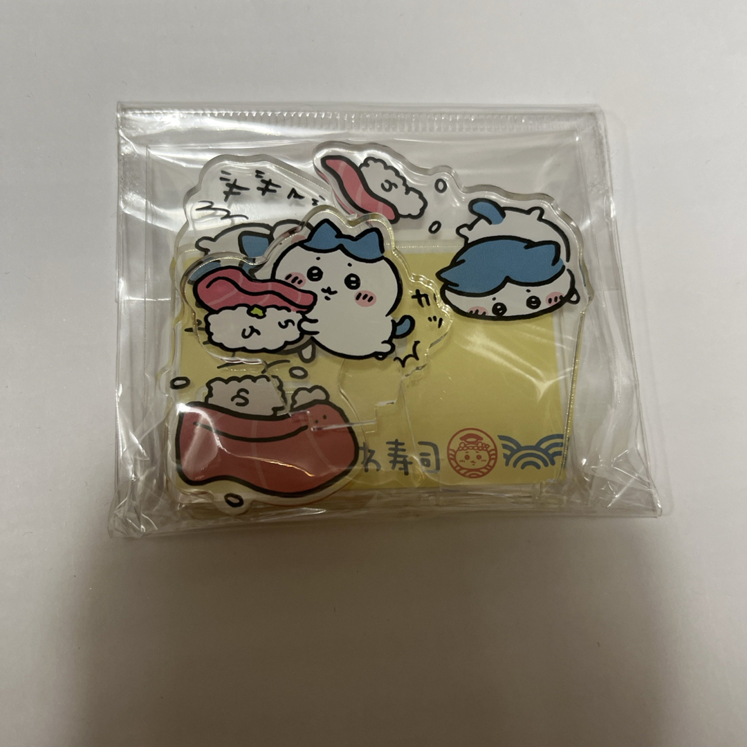 ちいかわ(チイカワ)のちいかわ寿司 こけまくりハチワレ レイヤーアクリルスタンド エンタメ/ホビーのおもちゃ/ぬいぐるみ(キャラクターグッズ)の商品写真