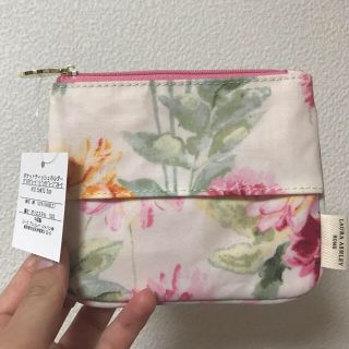 ローラアシュレイ(LAURA ASHLEY)のLAURA ASHLEY ティッシュケース(ポーチ)