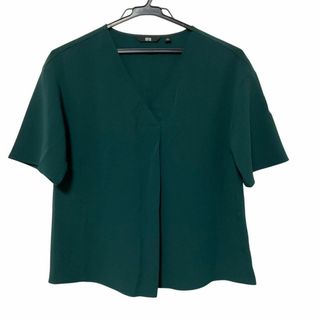 ユニクロ(UNIQLO)のユニクロ UNIQLO ダークグリーン Vネック 半袖シャツ S シンプル 緑(Tシャツ/カットソー(半袖/袖なし))