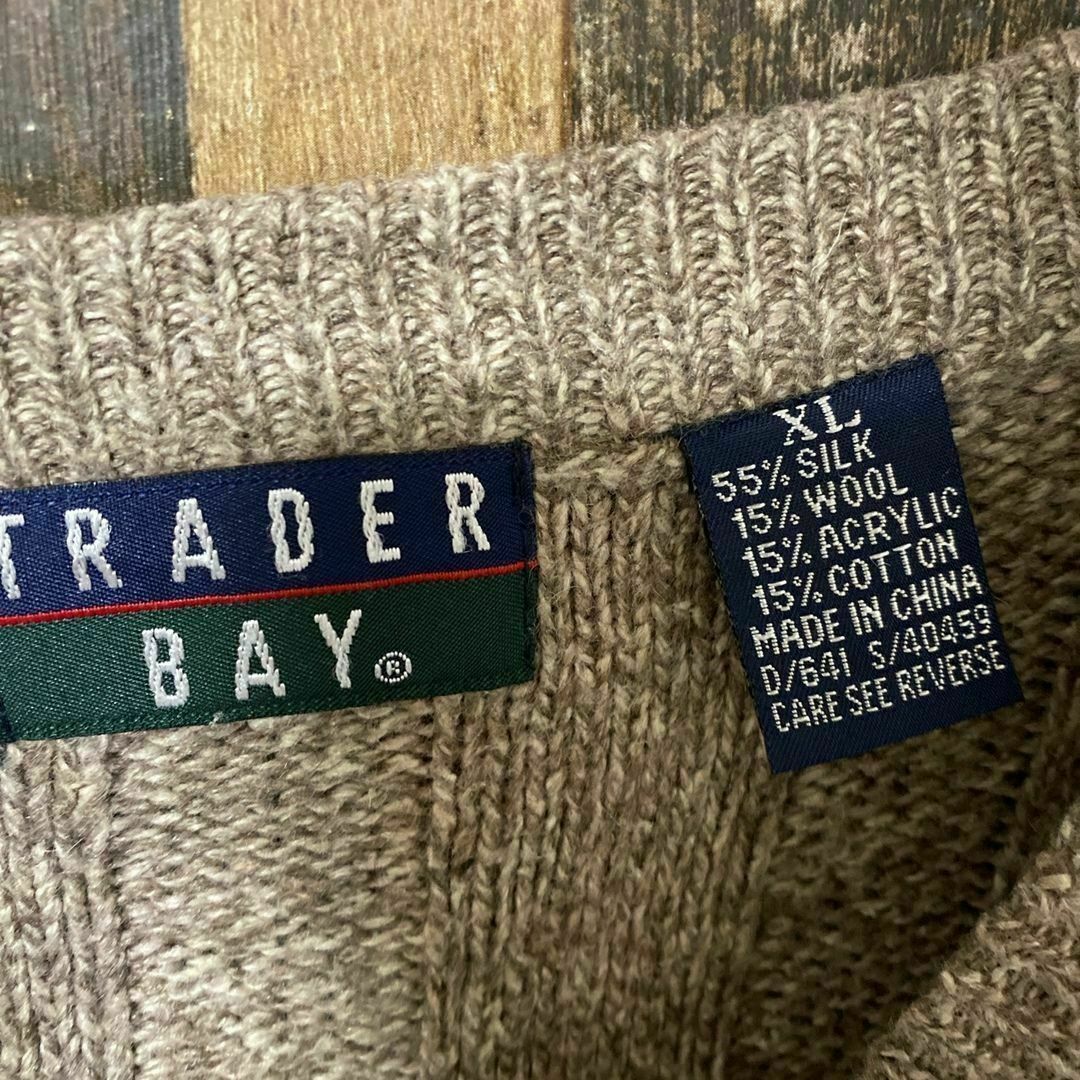 ベージュ シルク ゆるだぼ ベスト メンズ XL USA古着 長袖 ニット メンズのトップス(ニット/セーター)の商品写真
