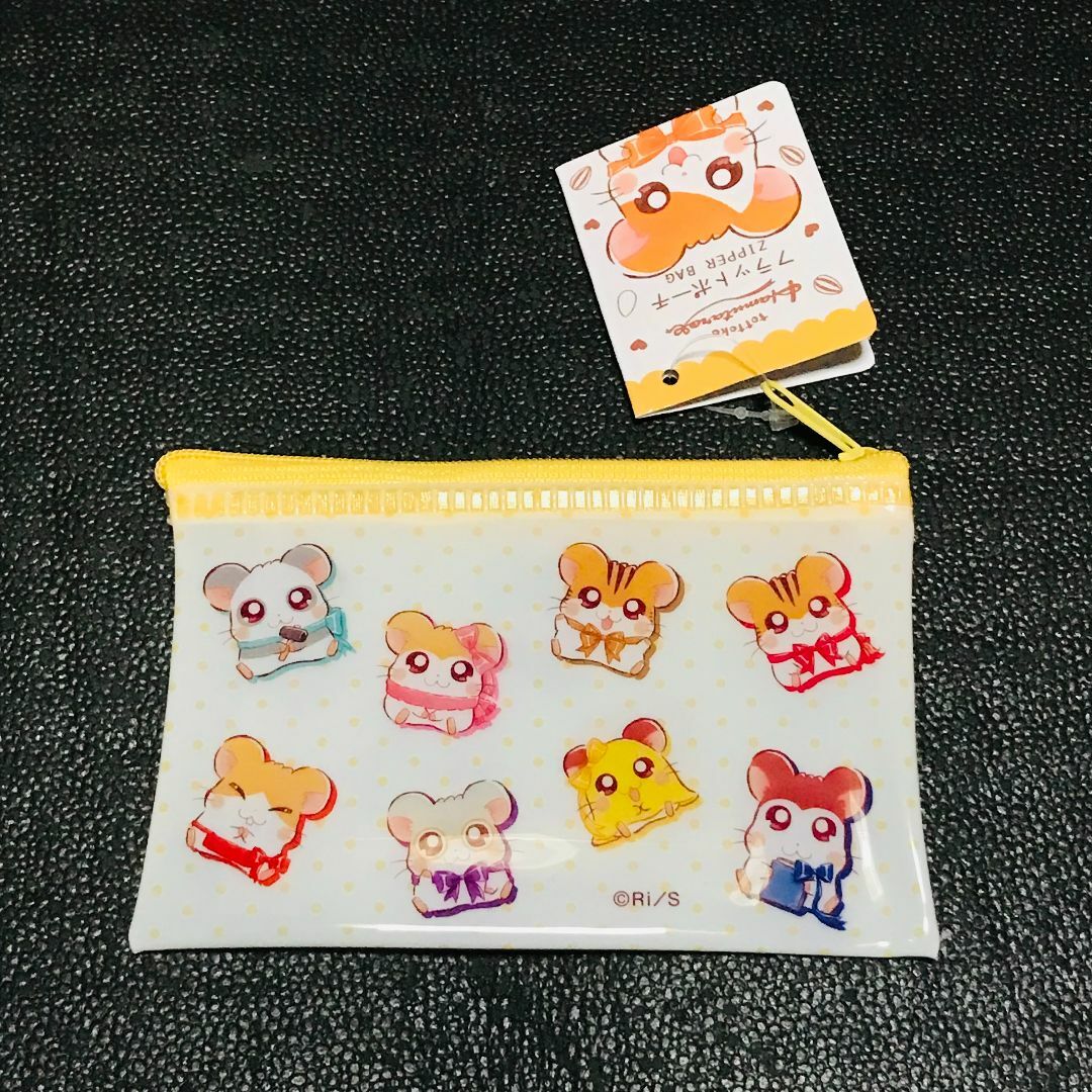 フラットポーチ エンタメ/ホビーのおもちゃ/ぬいぐるみ(キャラクターグッズ)の商品写真