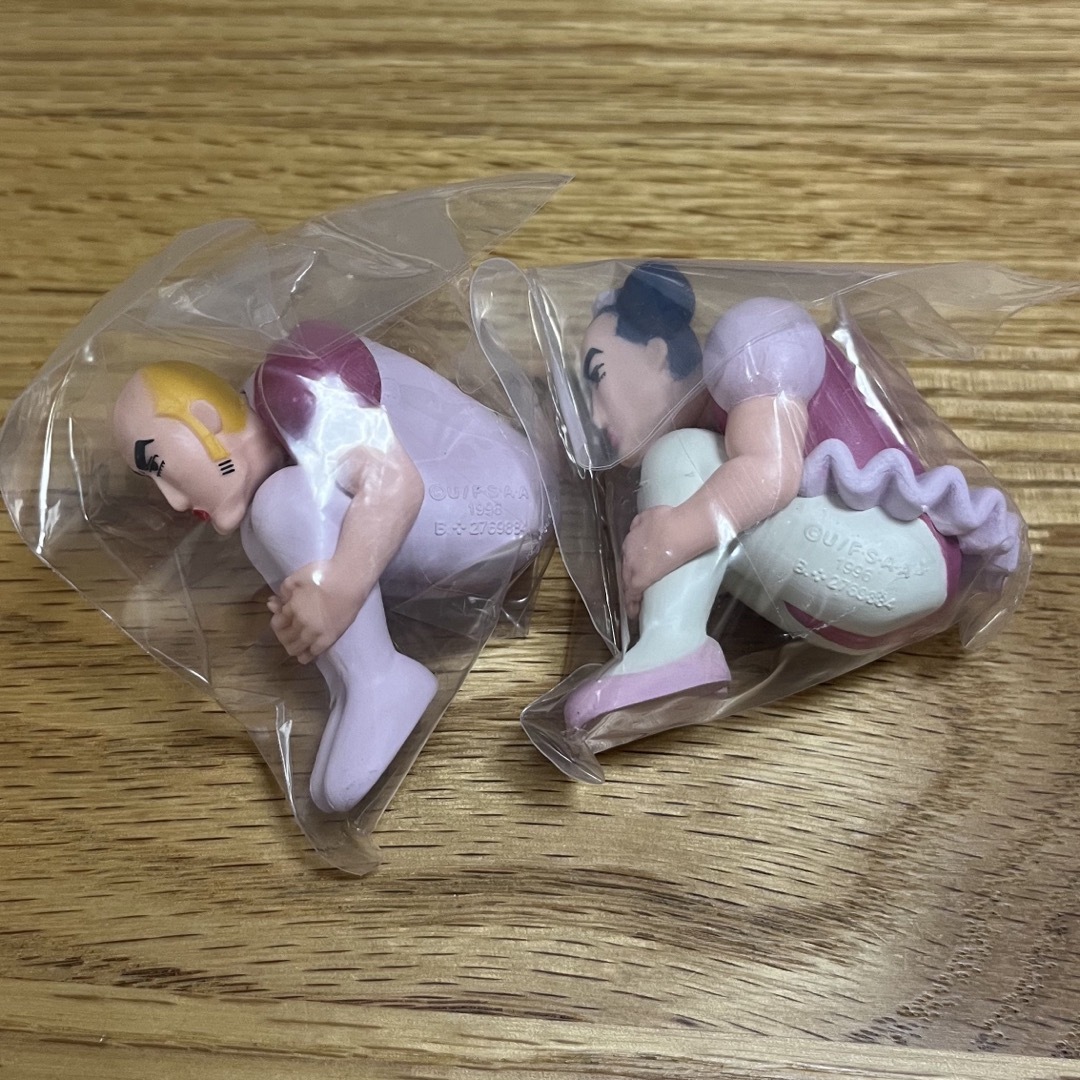 クレヨンしんちゃん まちぼうけ6 ガチャ 2種 セット エンタメ/ホビーのおもちゃ/ぬいぐるみ(キャラクターグッズ)の商品写真