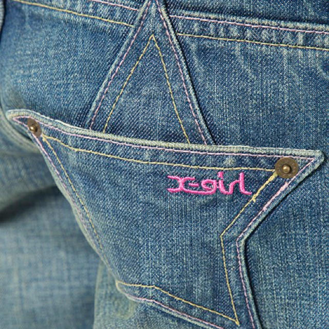 X-girl(エックスガール)の♡♡♡様専用★X-girl STAR POCKET TAPERED JEANS レディースのパンツ(デニム/ジーンズ)の商品写真