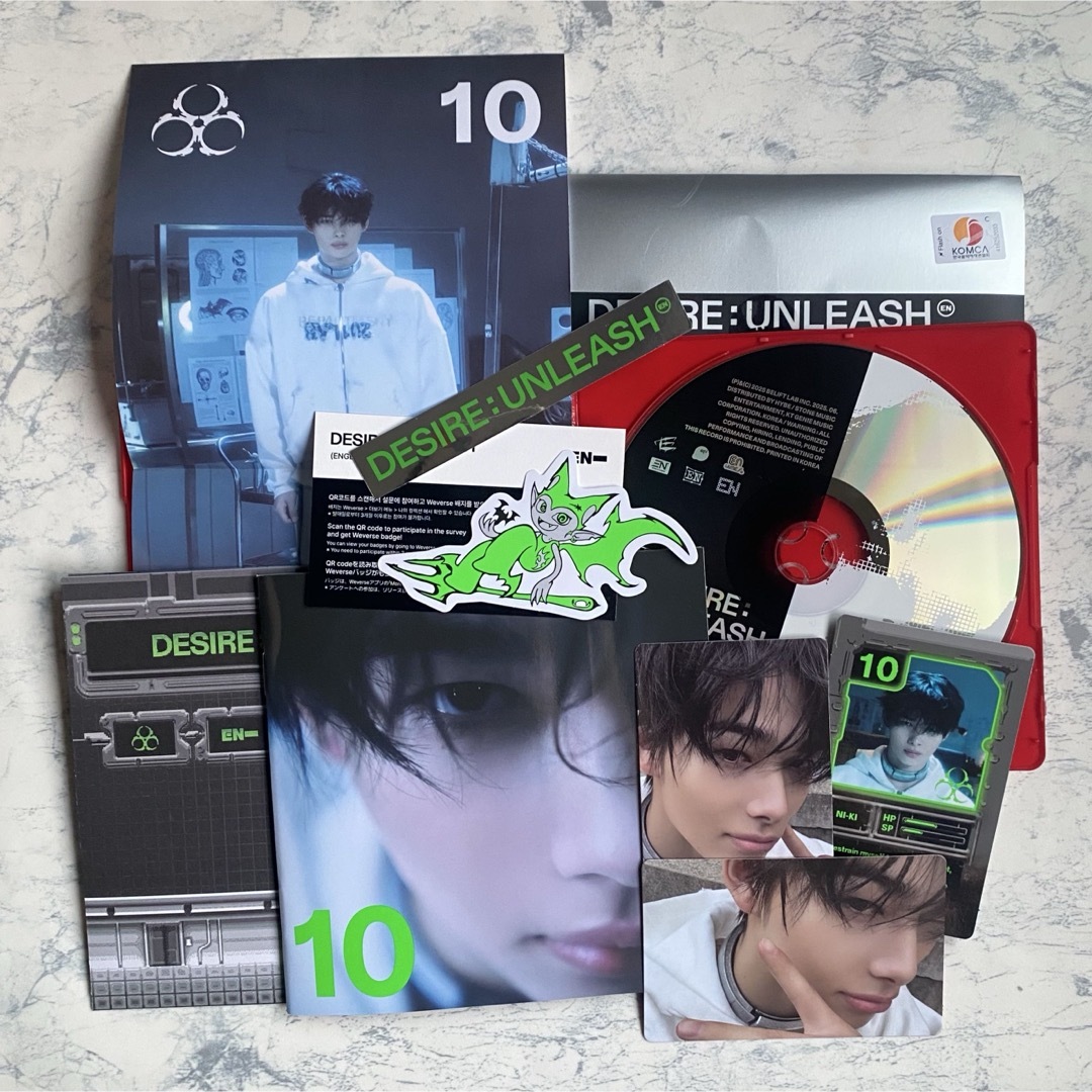 ENHYPEN(エンハイプン)のENHYPEN DESIRE ニキ コンプ エンタメ/ホビーのCD(K-POP/アジア)の商品写真