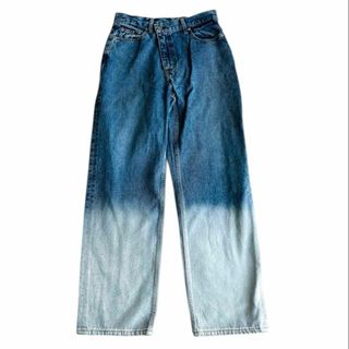 ロデオクラウンズ(RODEO CROWNS)の【新品】RODEO CROWNS デニムパンツ　ストレート　ワイド　Mサイズ(デニム/ジーンズ)
