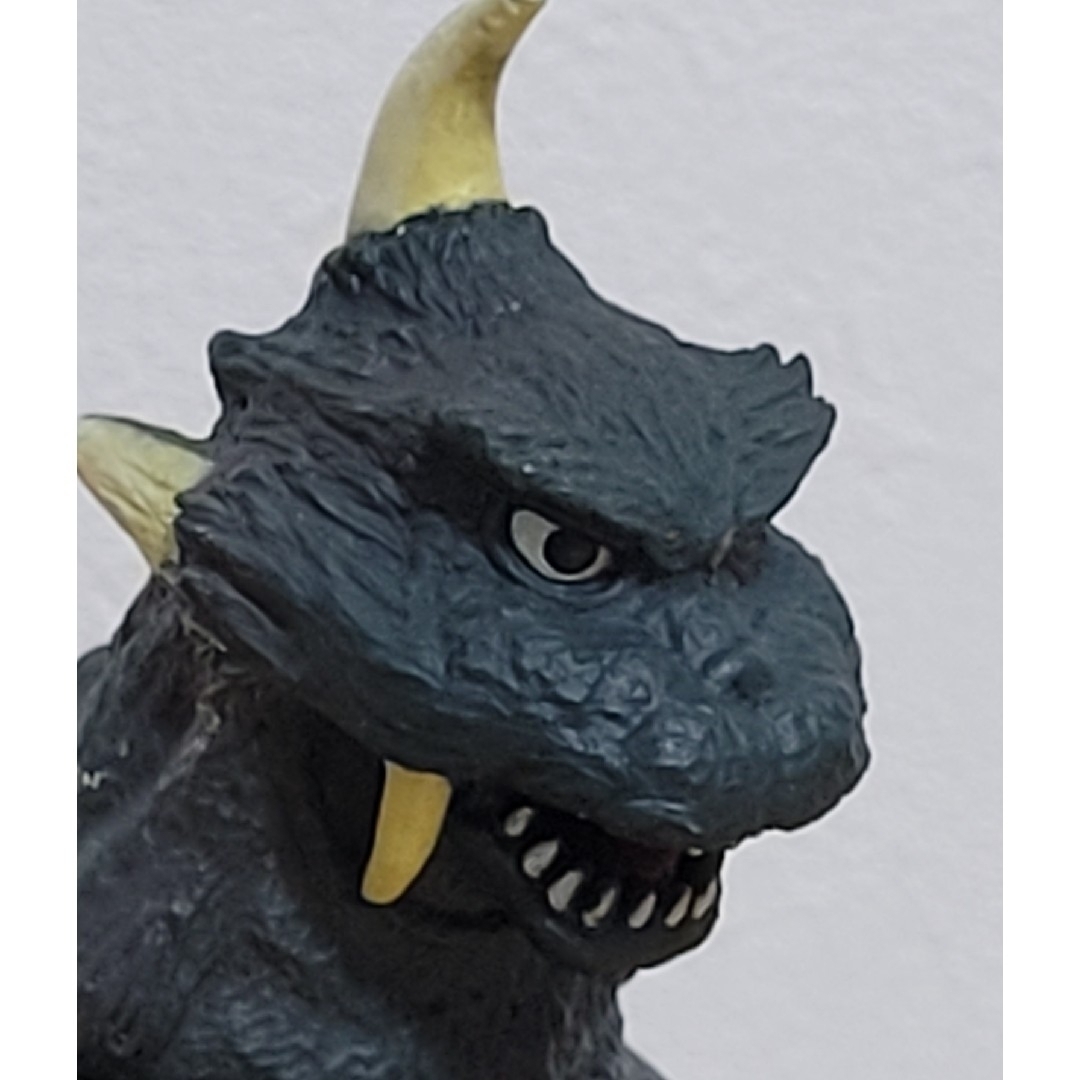 BANDAI - ウルトラ怪獣シリーズ ウルトラQ 古代怪獣ゴメス 2000