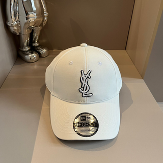 ニューエラ(NEW ERA)の新品 サンローラン × ニューエラ コラボ キャップ ホワイト(キャップ)
