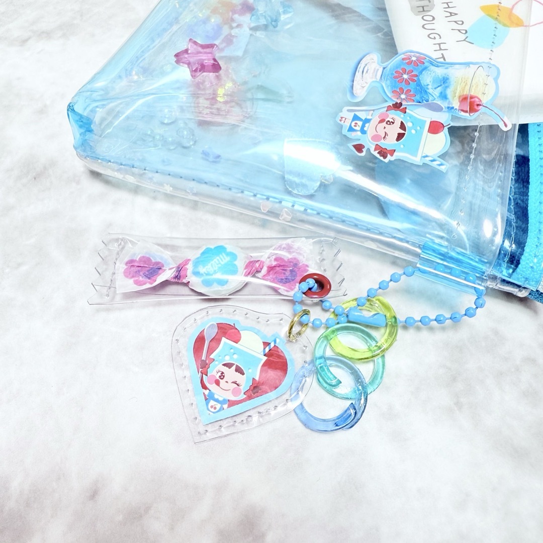 ❤️新作❤️再販なし❣️ソーダーポーチ🫧お菓子リメイクポーチ🫧ポケットつきポーチ🫧 レディースのファッション小物(ポーチ)の商品写真