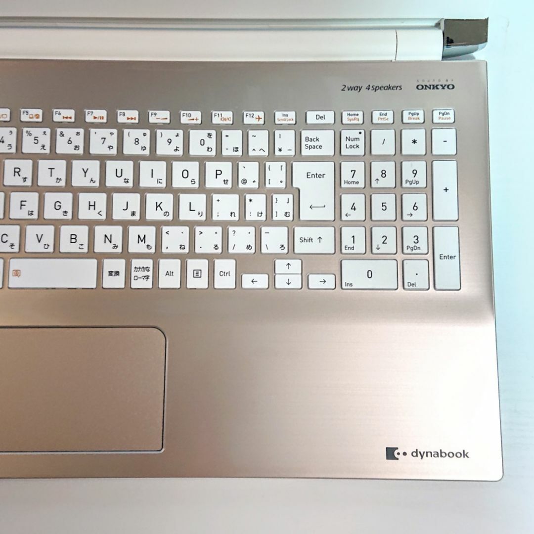 東芝(トウシバ)の超美品！Dynabook T6/K 第8世代Core i7 [355] スマホ/家電/カメラのPC/タブレット(ノートPC)の商品写真