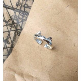 【新品未使用品】リング　指輪　猫　ねこ　ネコ　猫耳　耳　シルバー　肉球(リング(指輪))