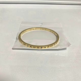【新品未使用品】ブレスレット　ゴールド　金　ローマ数字　シンプル　ユニセックス(ブレスレット/バングル)