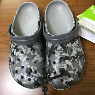 クロックス(crocs)の《新品》クロックス 27cm(サンダル)