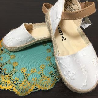 オールドネイビー(Old Navy)の新品★未使用  オールドネイビー夏の清楚なサンダル(サンダル)