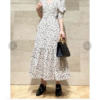 スナイデル(SNIDEL)のスナイデル　ダルメシアン柄　パフスリーブ　ワンピース　新品未使用(ロングワンピース/マキシワンピース)