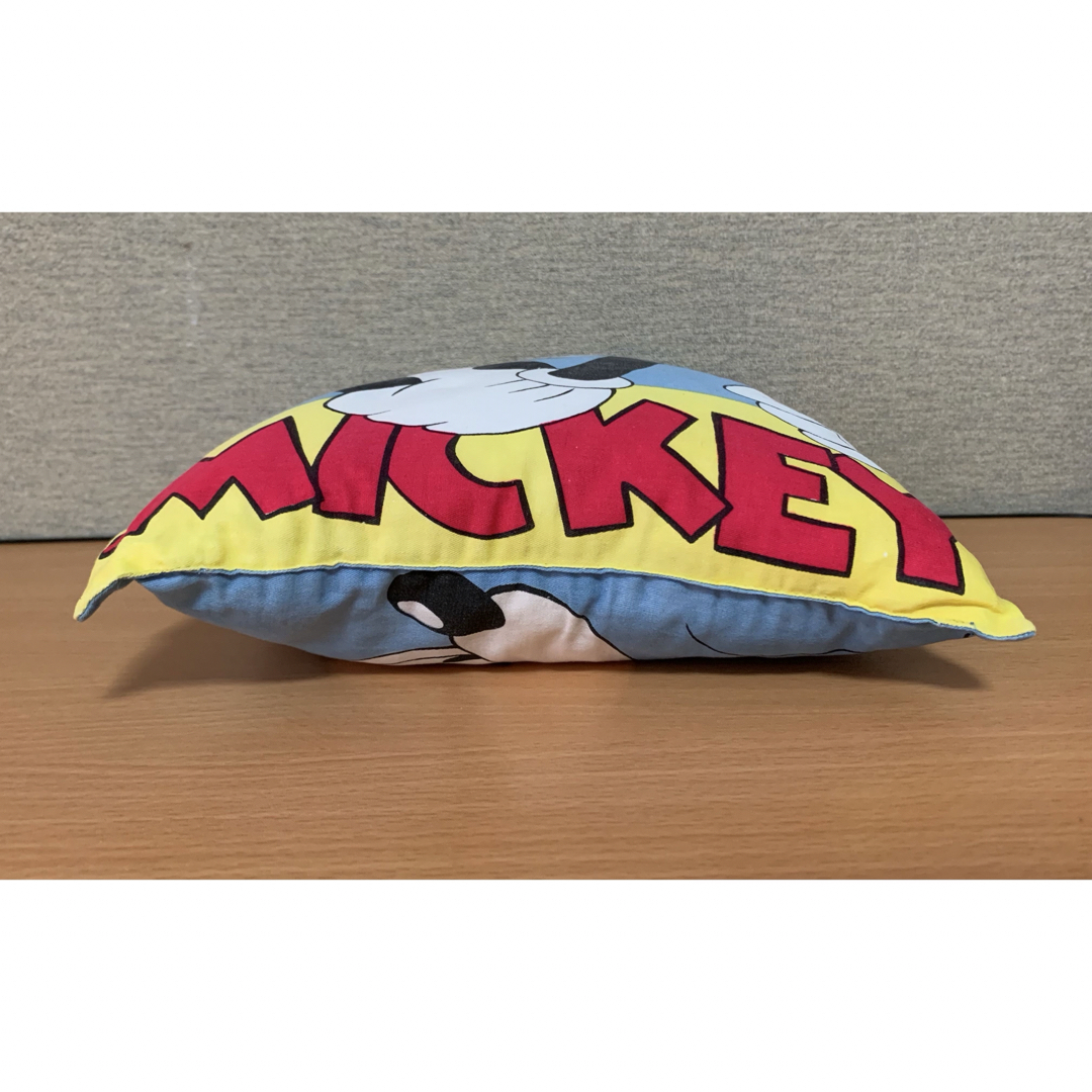 Disney(ディズニー)のミッキー ミニクッション レトロ インテリア/住まい/日用品のインテリア小物(クッション)の商品写真