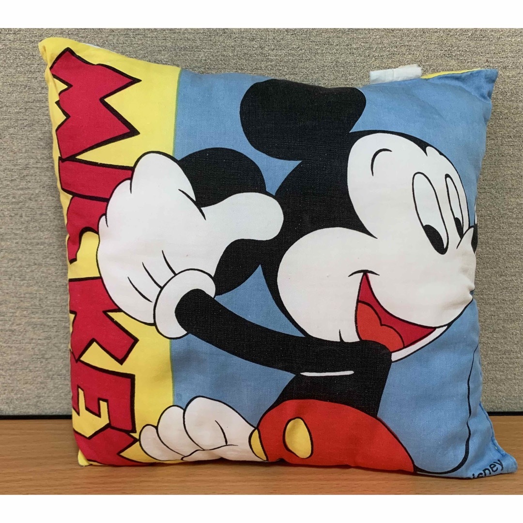 Disney(ディズニー)のミッキー ミニクッション レトロ インテリア/住まい/日用品のインテリア小物(クッション)の商品写真