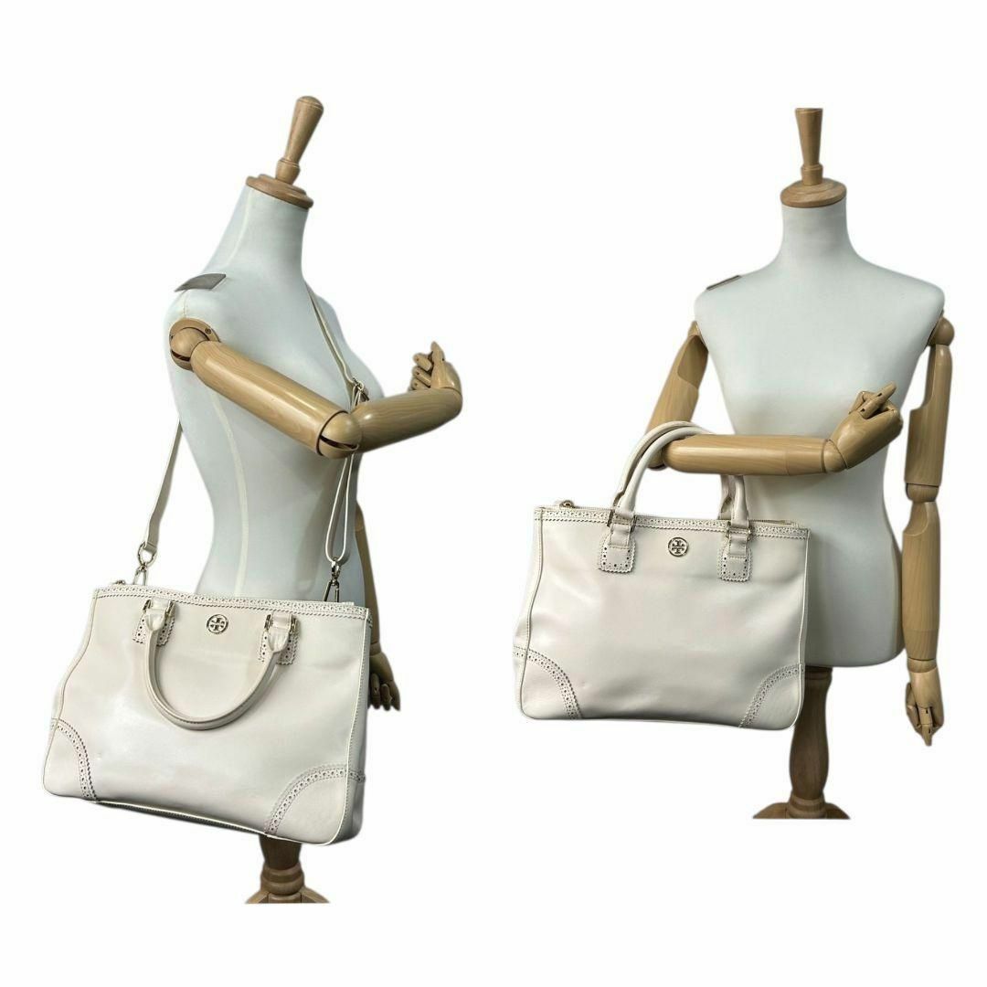 【レビューで送料無料】 Tory Burch - 美品 トリーバーチ ハンドバッグ 白 ロビンソン バッグ