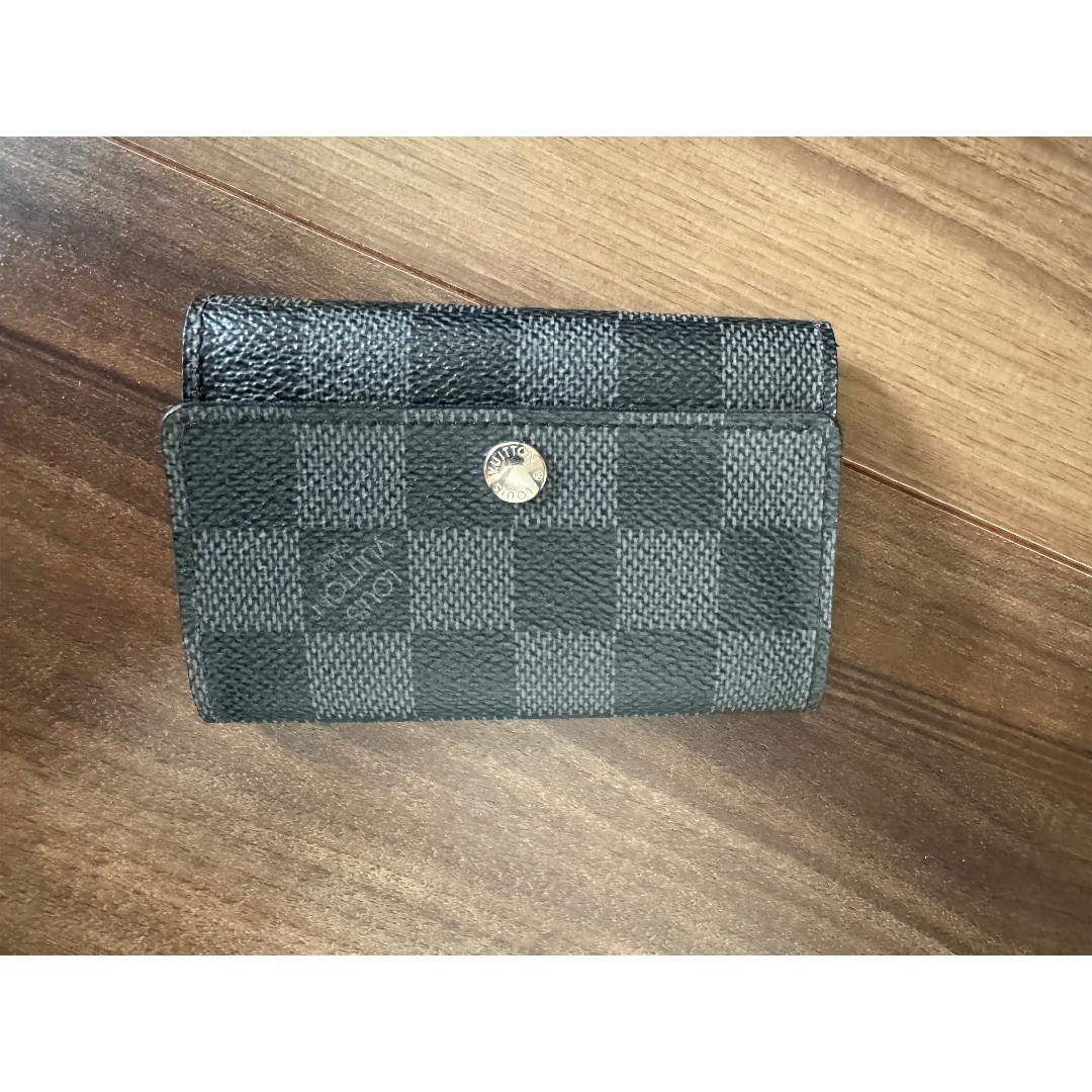 LOUIS VUITTON(ルイヴィトン)のLOUIS VUITTON ダミエ ブラックキーケース メンズのファッション小物(キーケース)の商品写真