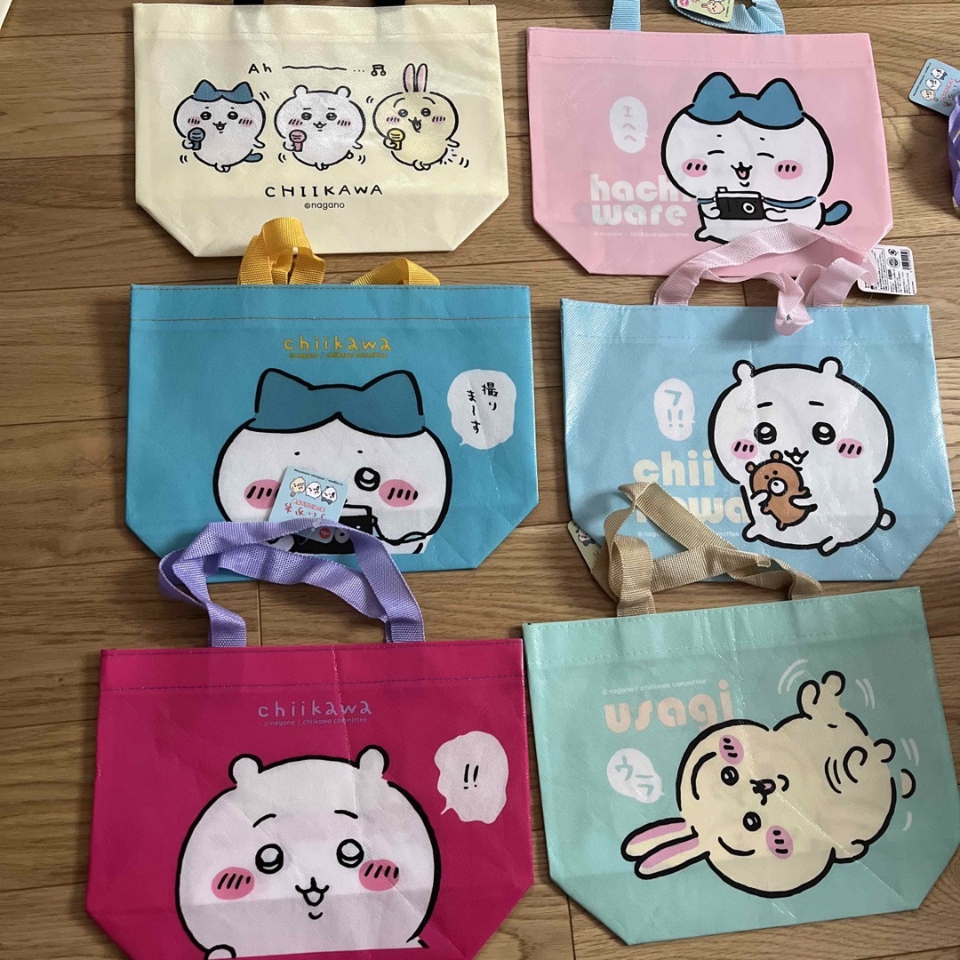 ちいかわ(チイカワ)のちいかわ エンタメ/ホビーのおもちゃ/ぬいぐるみ(キャラクターグッズ)の商品写真
