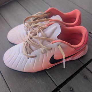 ナイキ(NIKE)のNIKE ナイキ ティエンポレジェンド  トレーニングシューズ　23.0(シューズ)