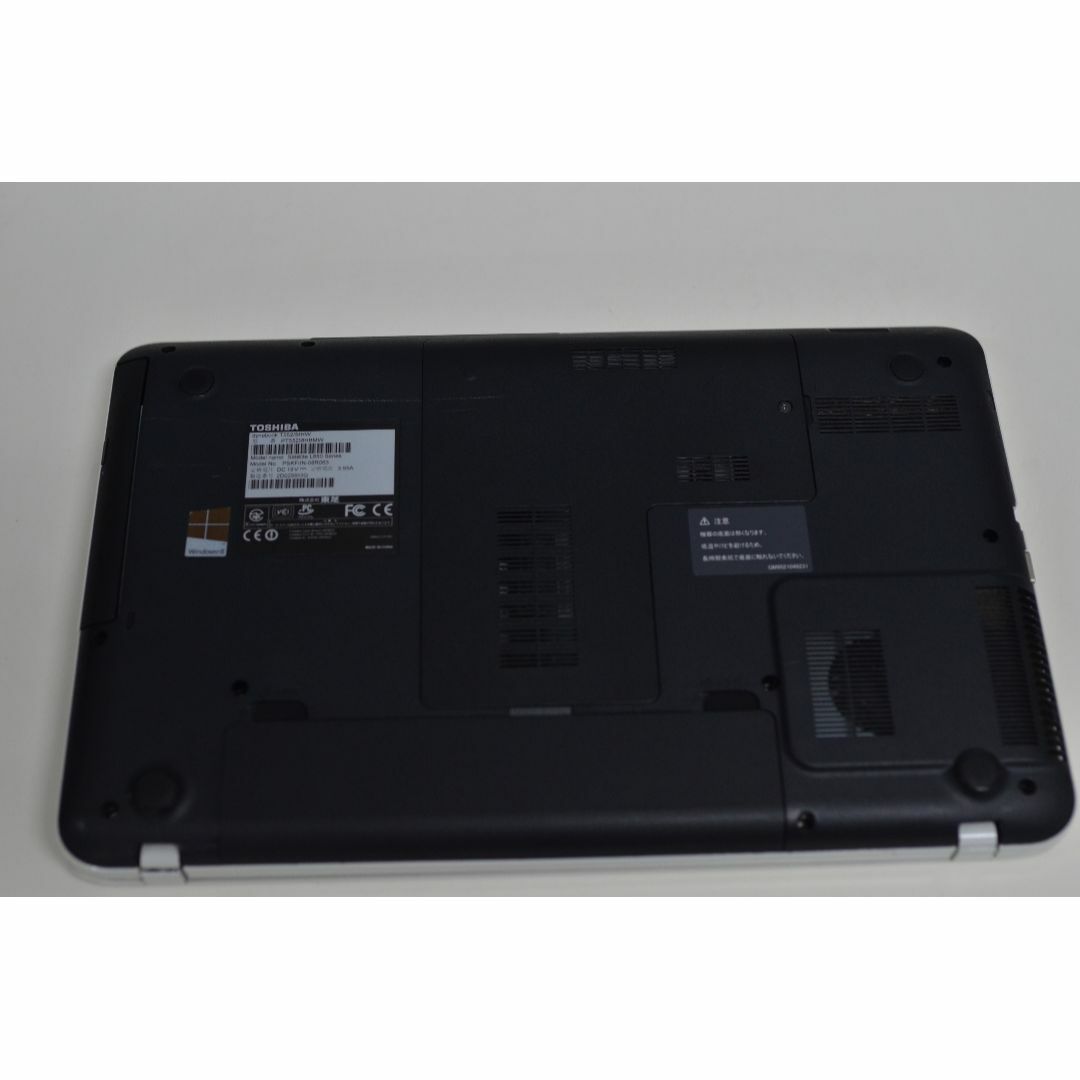 東芝(トウシバ)の中古ノートPC Toshiba dynabook T552/58HW スマホ/家電/カメラのPC/タブレット(ノートPC)の商品写真