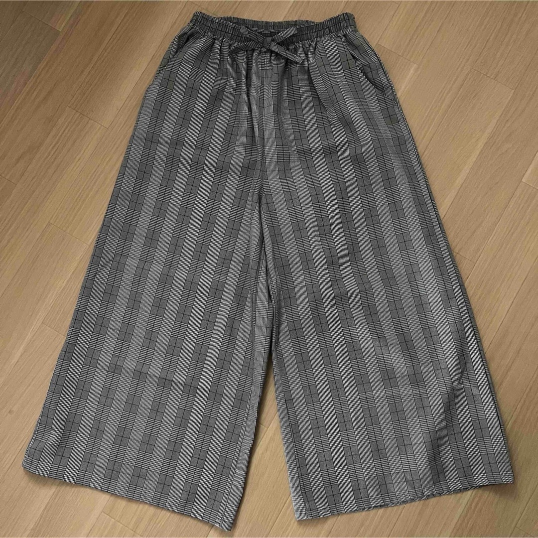 ワイドパンツ　150 キッズ/ベビー/マタニティのキッズ服女の子用(90cm~)(パンツ/スパッツ)の商品写真