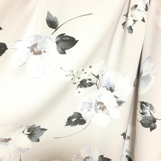 MIIA(ミーア)の新作♡花柄スカート レディースのスカート(ミニスカート)の商品写真