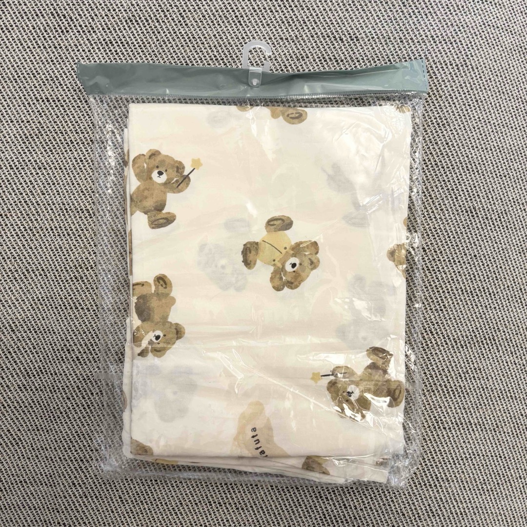 futafuta(フタフタ)の【新品未使用】掛け布団カバー 80×120 ベビー布団 フタフタ くま柄 キッズ/ベビー/マタニティの寝具/家具(シーツ/カバー)の商品写真