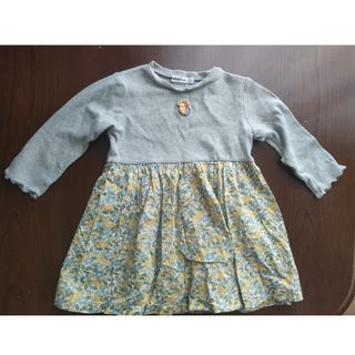 ファミリア(familiar)の【週末までの限定値下げ！1200円→1000円】ファミリア　ワンピース　90cm(ワンピース)
